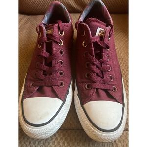 Converse Chuck Taylor Low Tops